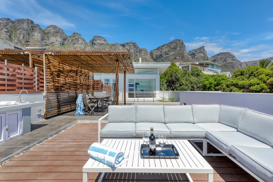 To Let 6 Bedroom Property for Rent in Camps Bay Western Cape